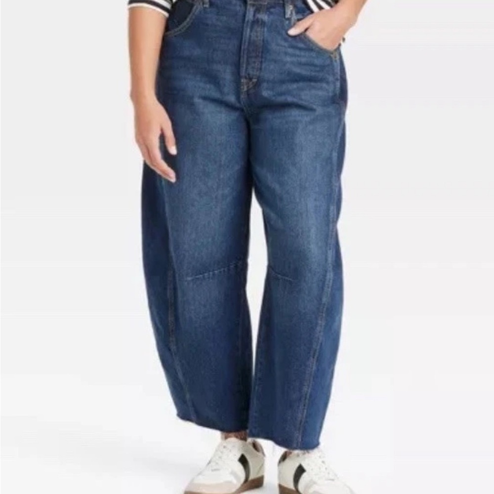Universal Thread High-Curved Leg Barrel Jeans Dark Wash 17  Heavyweight Denim - Picture 3 of 6